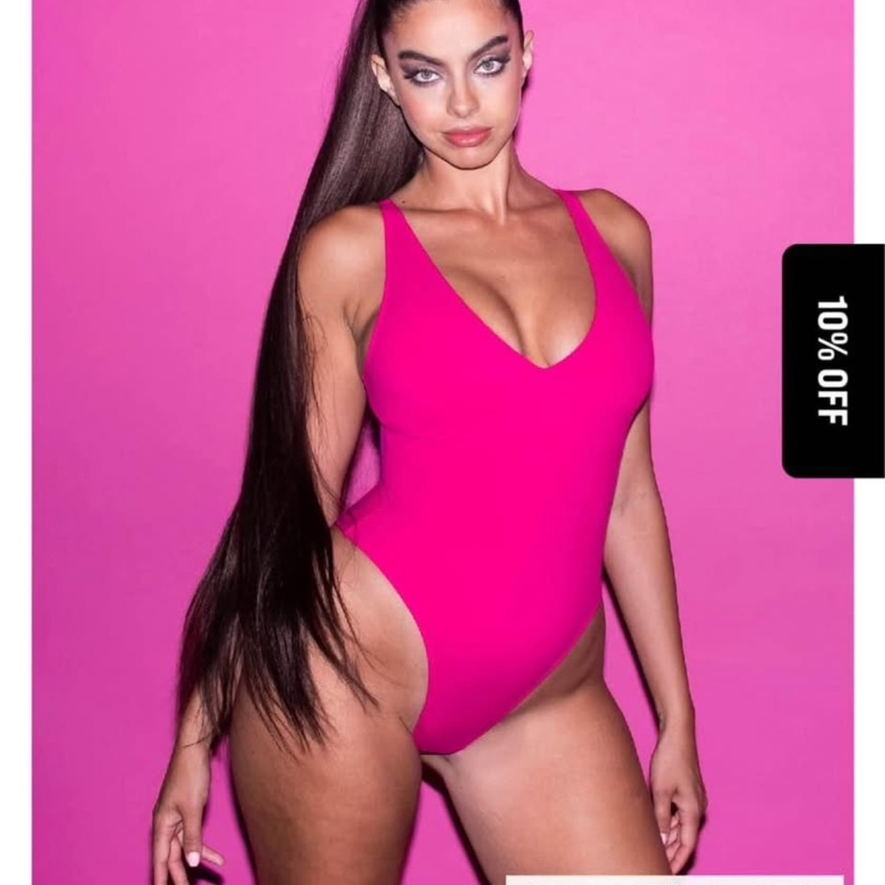 TA3 Plungey green swimsuit